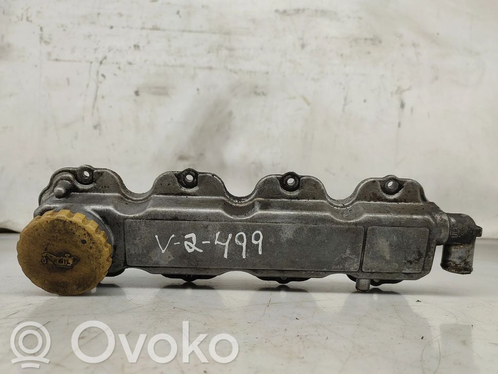 Opel Corsa B Pokrywa zaworów 