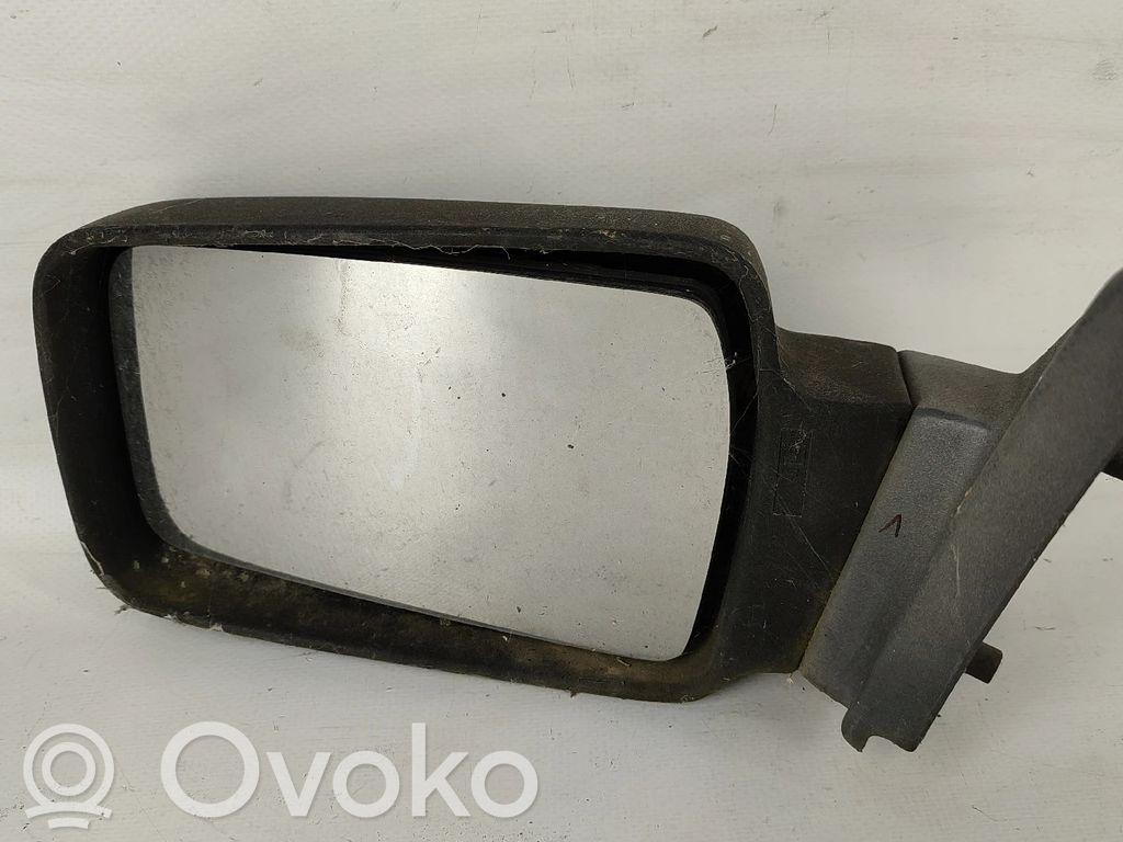 Ford Escort Elektryczne lusterko boczne drzwi przednich 