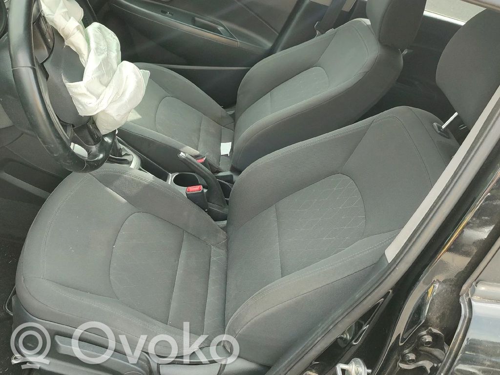 Seat set