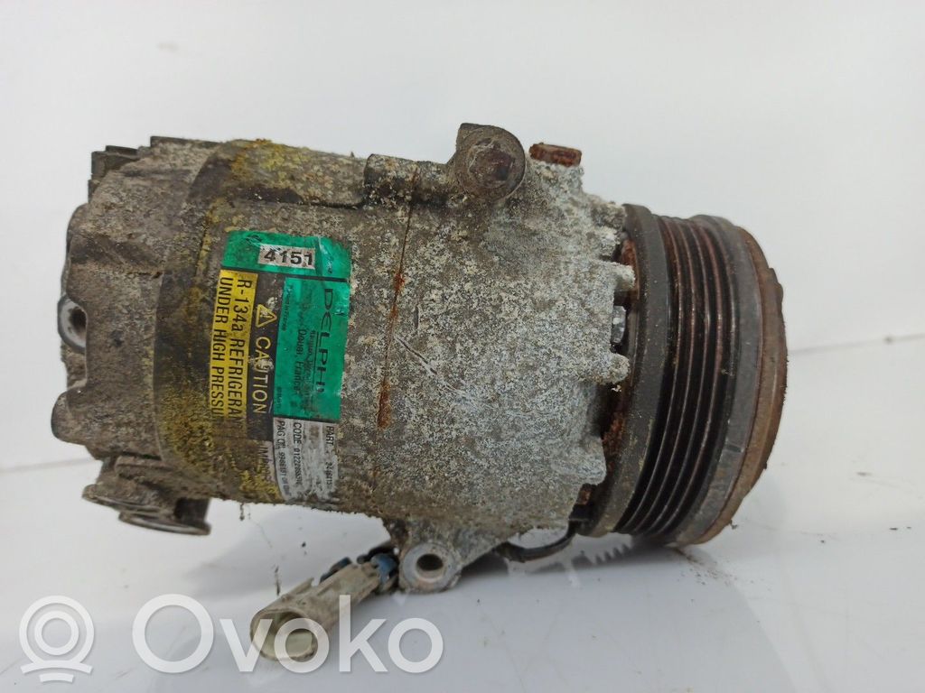 Ilmastointilaitteen kompressorin pumppu (A/C)   24464151