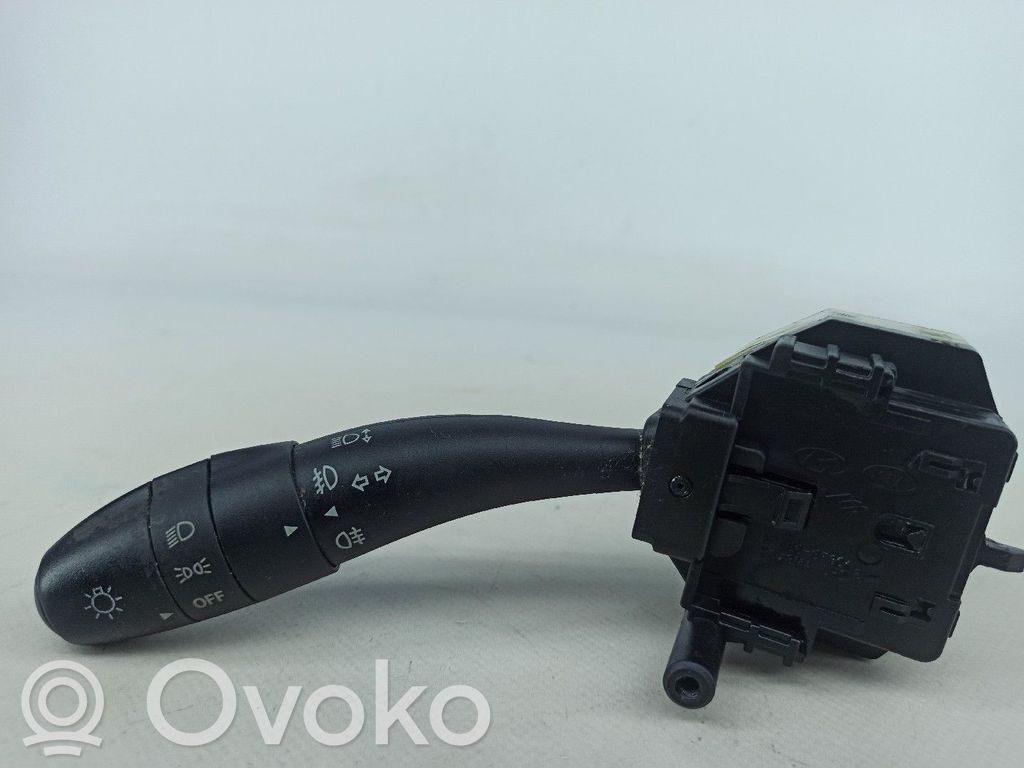 Hyundai i30 Interruptor/palanca de limpiador de luz de giro 