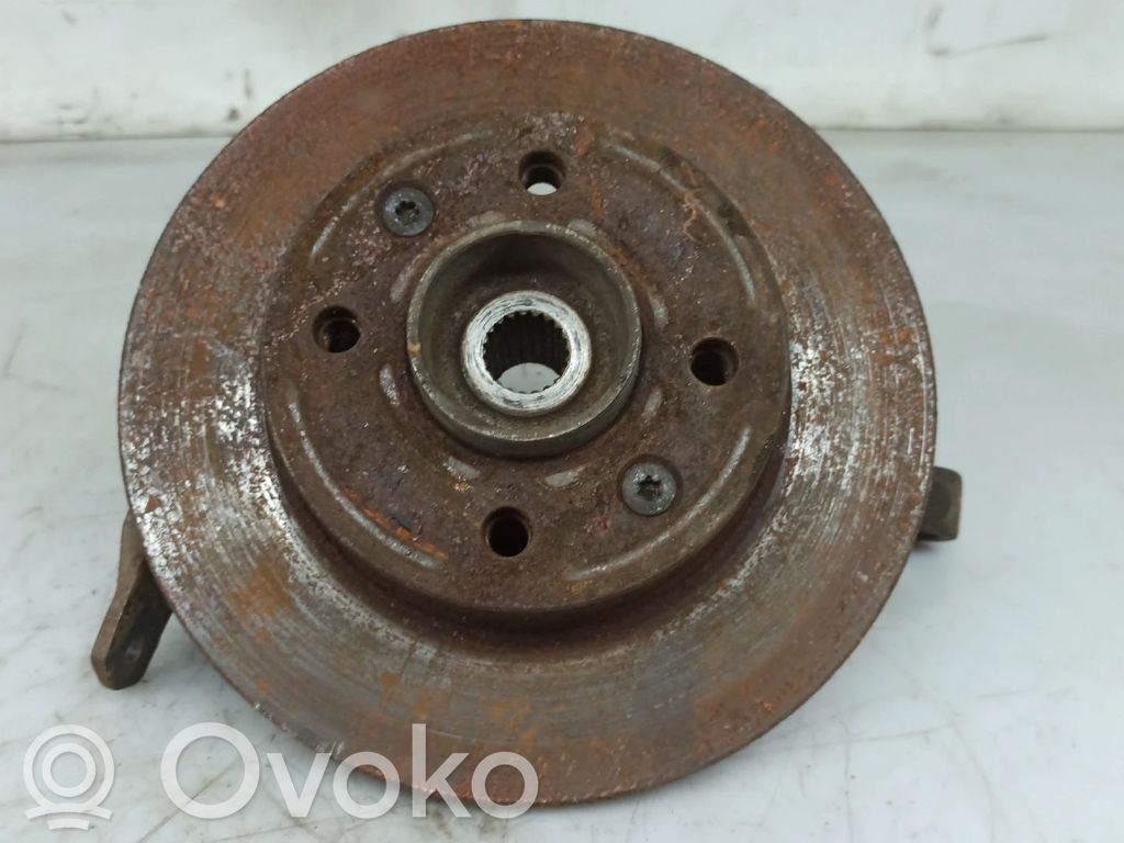 Front wheel hub spindle knuckle