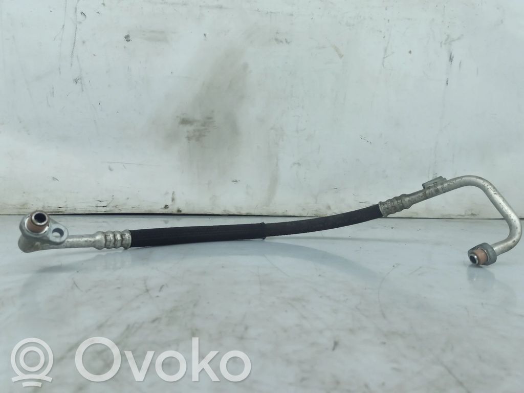 Ilmastointilaitteen putki (A/C)   8200280683