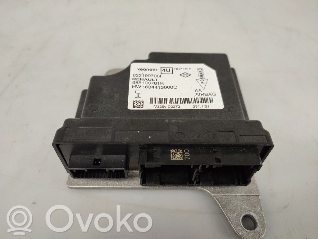 Airbag control unit/module   628288100,632199700F,985100781R