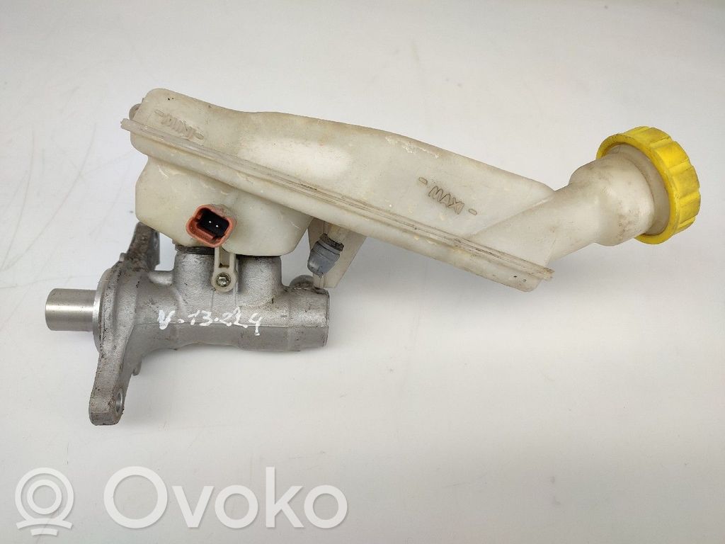 Główny cylinder hamulca   32069745