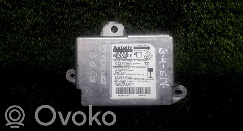 Renault Megane II Airbag control unit/module 