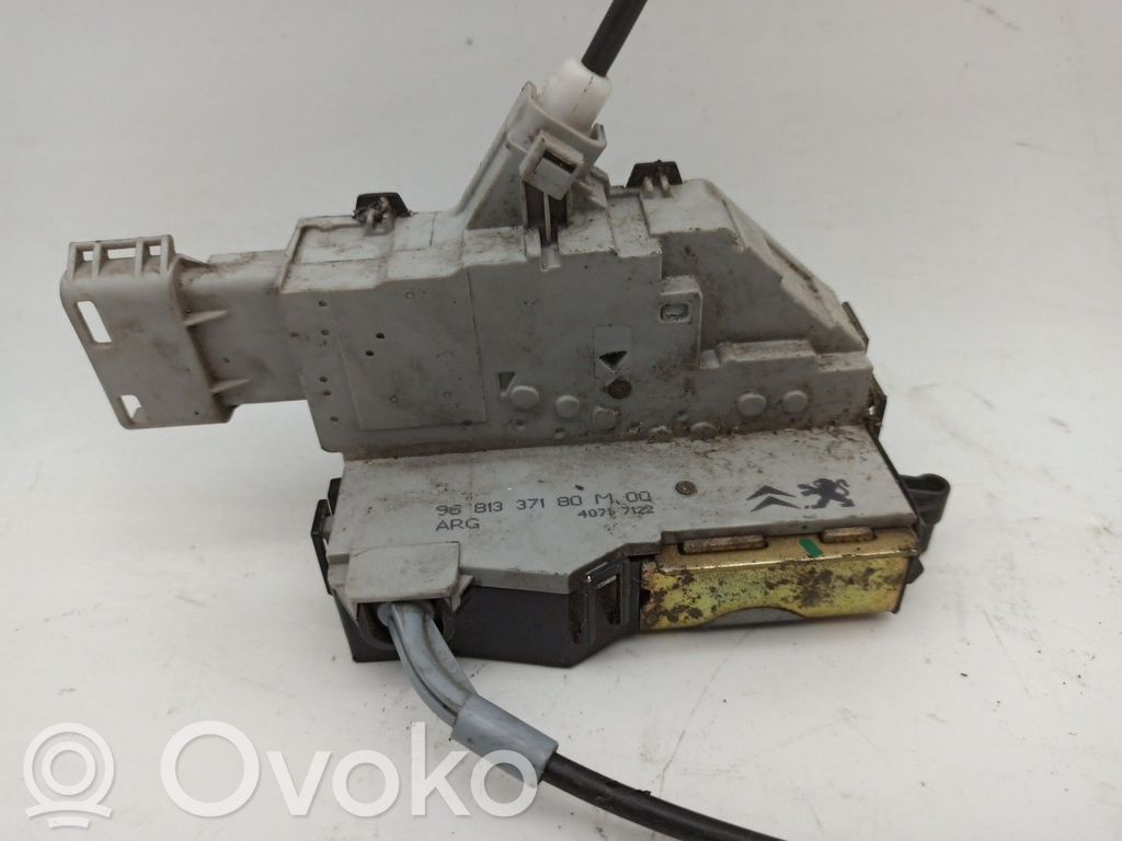 Takaoven lukko   9681337180