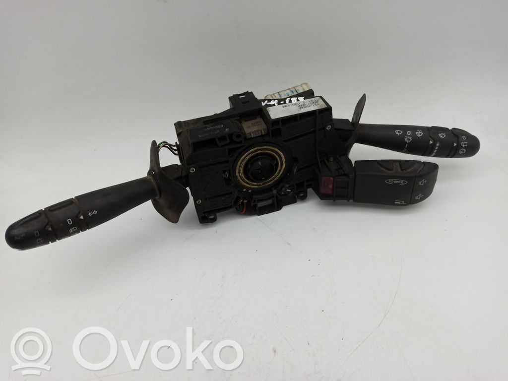 Renault Clio II Sonstige Schalter / Griffe / Umschalter 