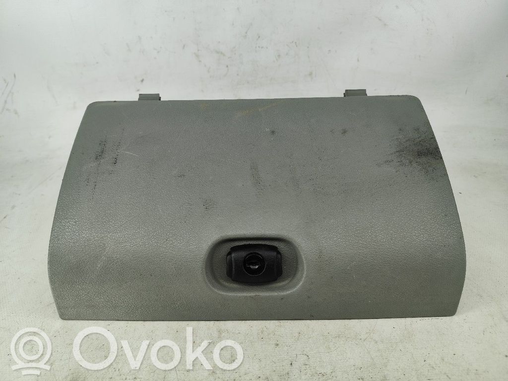 Glove box   8200189021,R6231S070,R6231S382