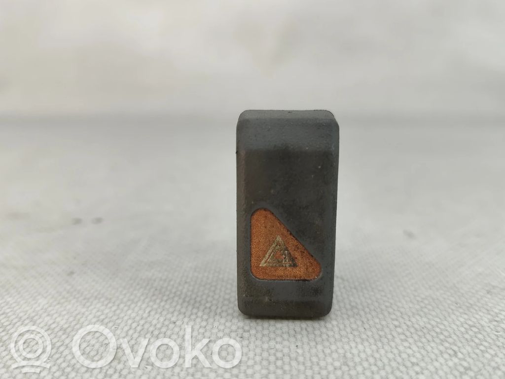 Comutator lumini pericol   667050,9PINOS