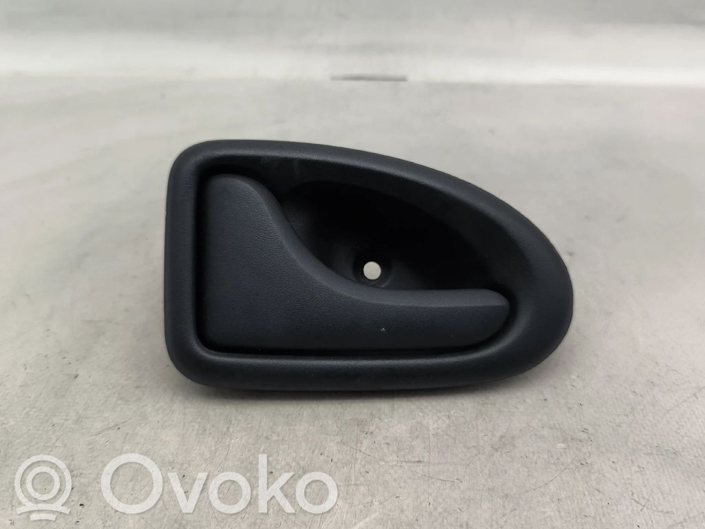 Renault Megane I Takaoven ulkokahva 