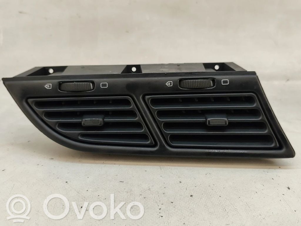 Peugeot 306 Dash center air vent grill 