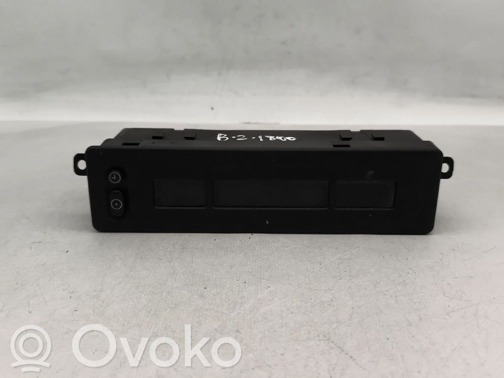 Opel Corsa B Ekrāns / displejs / mazais ekrāns 