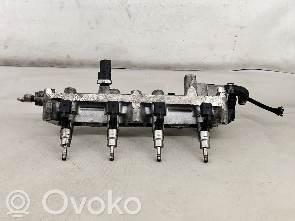 Volkswagen Golf V Polttoainepääputki 