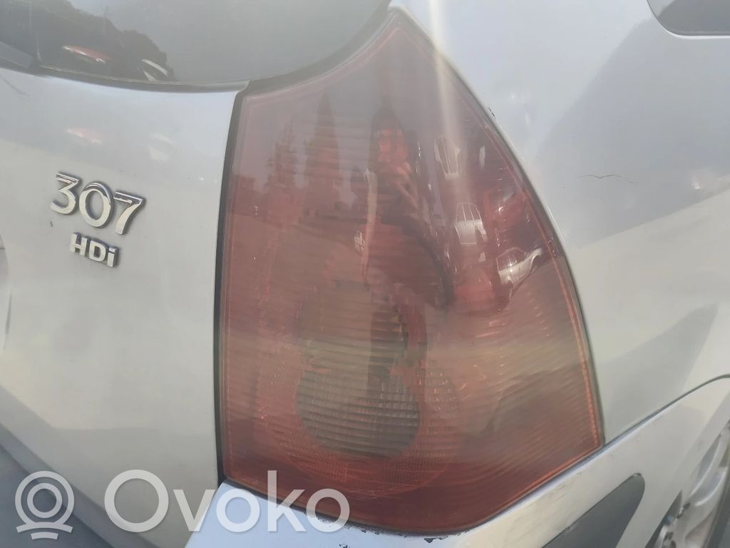 Peugeot 307 Lampă spate în caroserie 