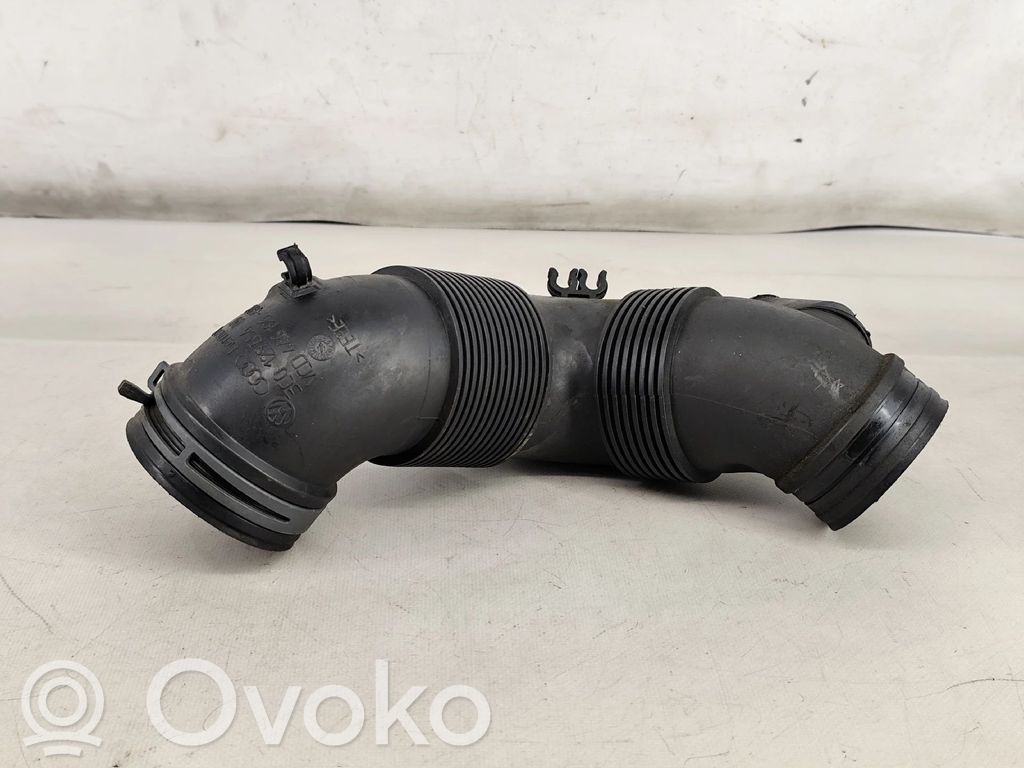 Turboahtimen ilmanoton letku   3C0129654M