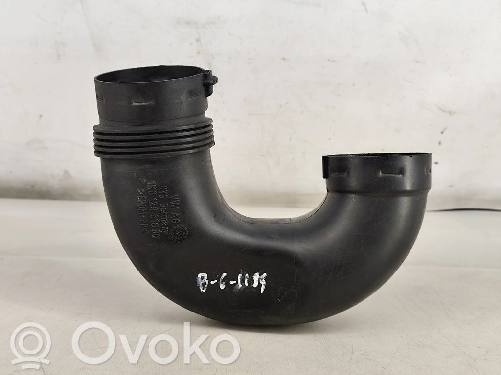 Volkswagen PASSAT B7 Tuyau d'admission d'air turbo 