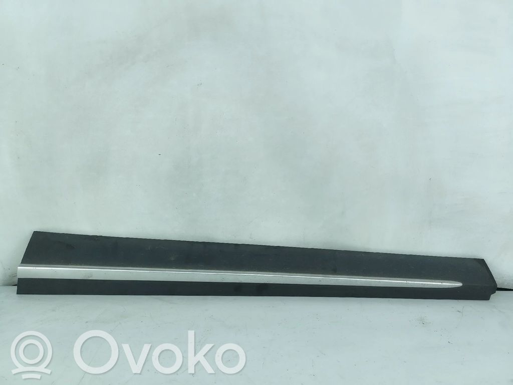 Mazda CX-3 Rivestimento della portiera anteriore (modanatura)