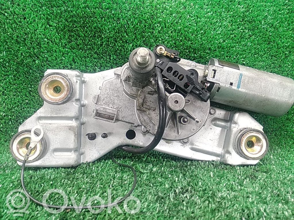 Motor del limpiaparabrisas trasero   0390201552