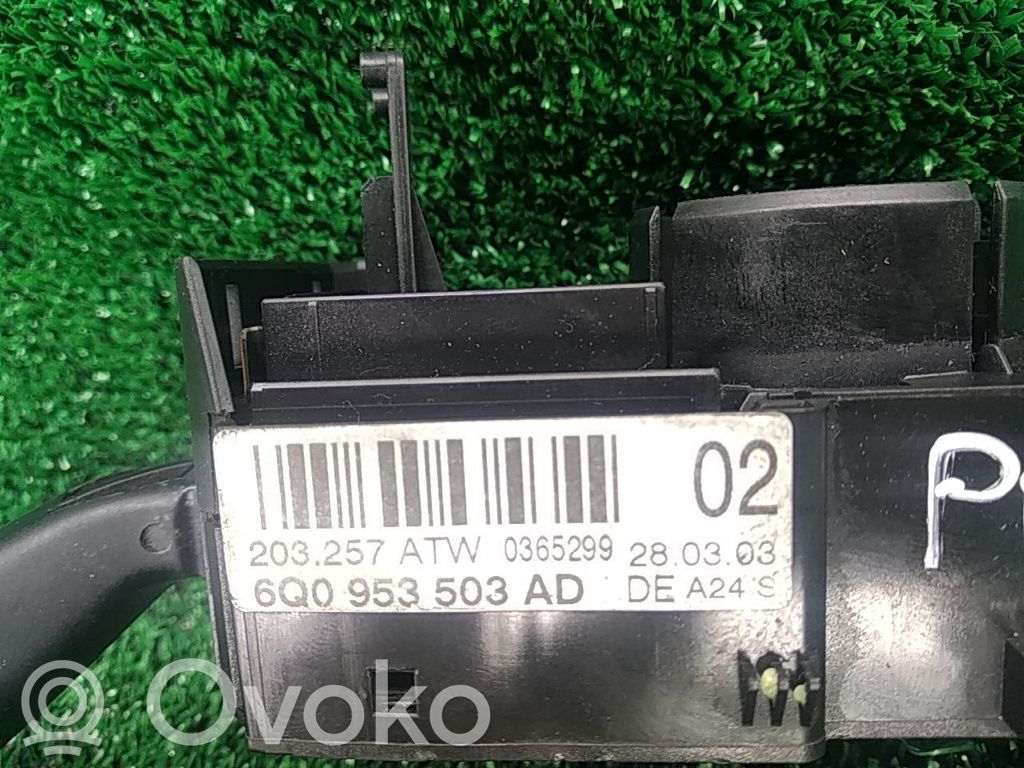 Volkswagen Polo IV 9N3 Alte comutatoare/butoane 