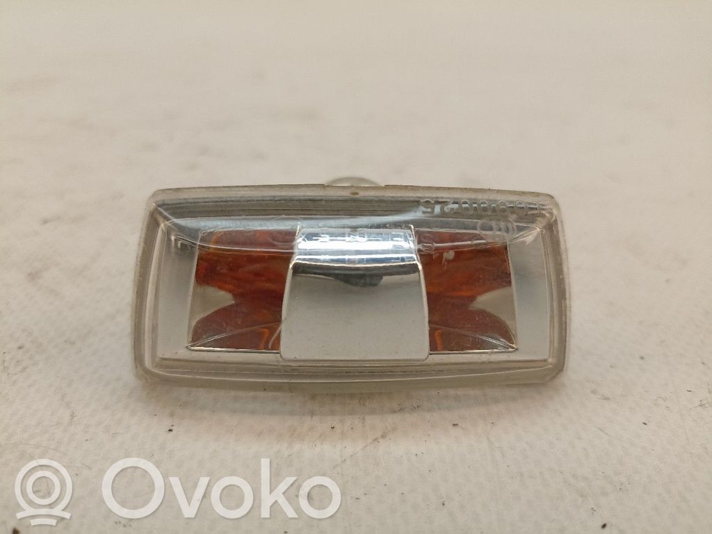 Opel Corsa D Señal de giro del parachoques delantero 