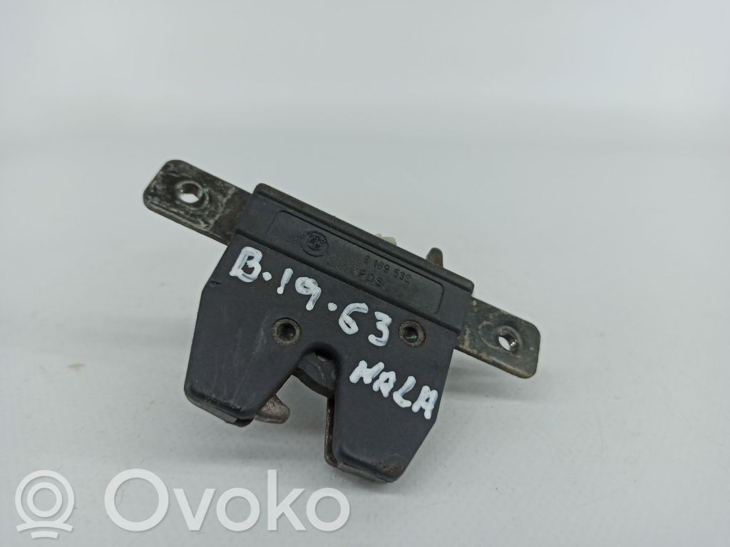 Tailgate exterior lock   6169532