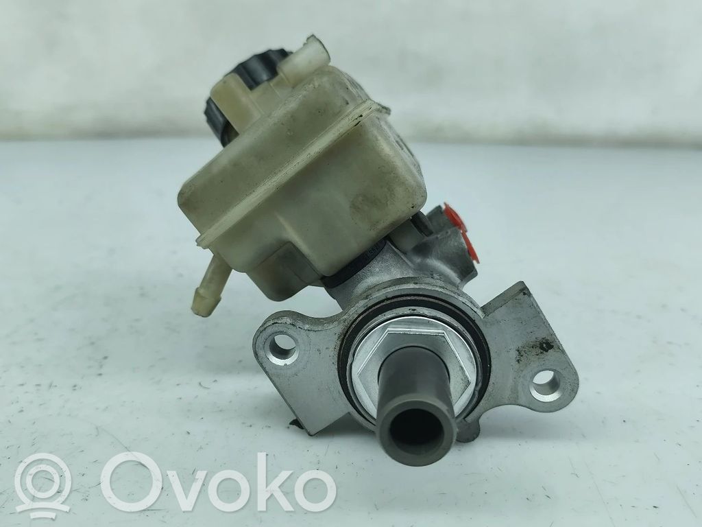 Główny cylinder hamulca   A1684300302