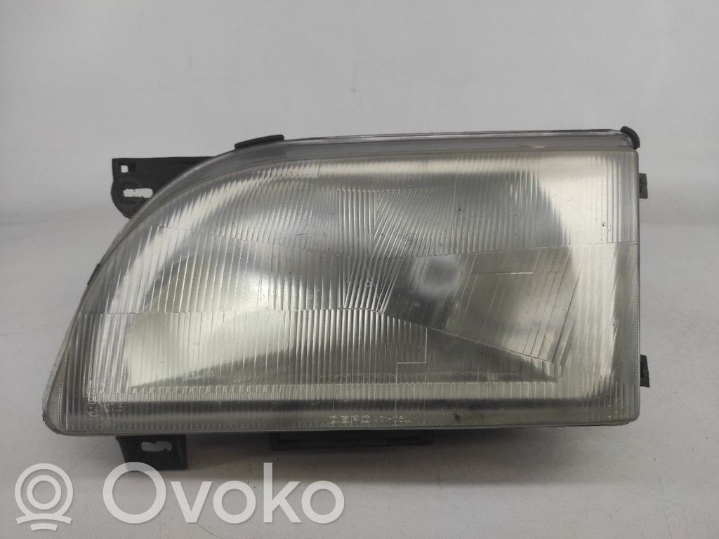 Ford Transit Lampa przednia 