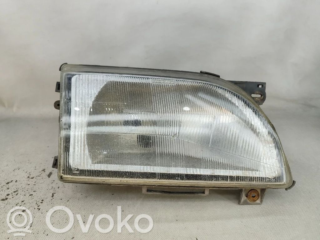 Ford Transit Priekšējais lukturis 