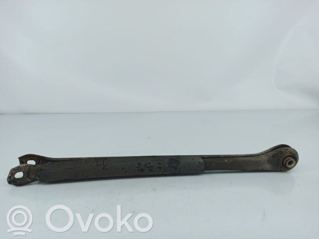 Rear control arm