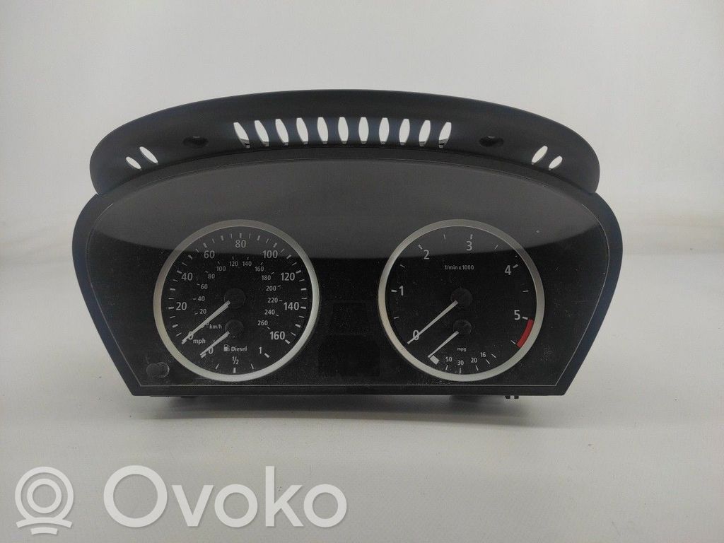 Speedometer (instrument cluster)   MILHAS,62119135254