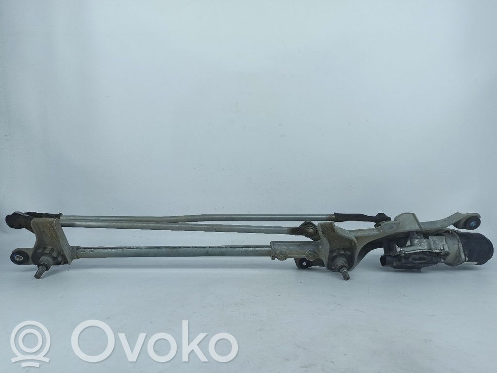 Motor del limpiaparabrisas   8250A125