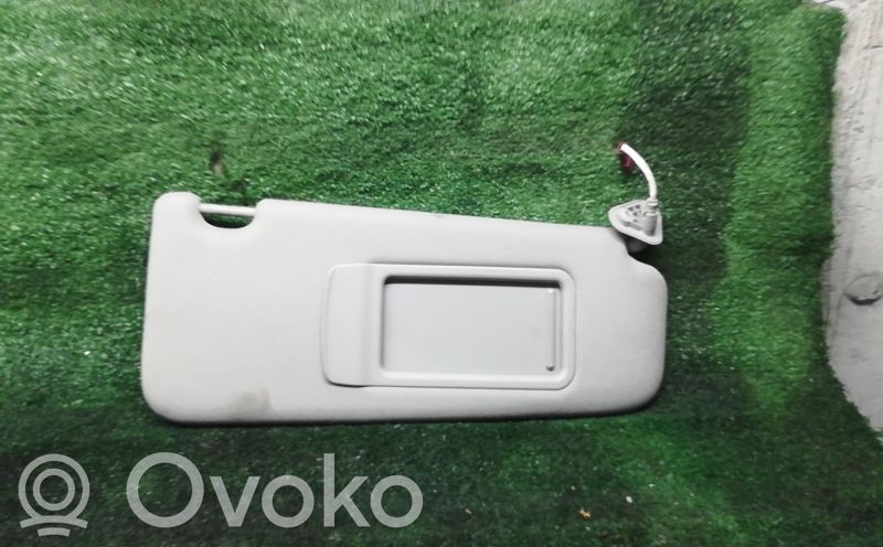 Sun visor