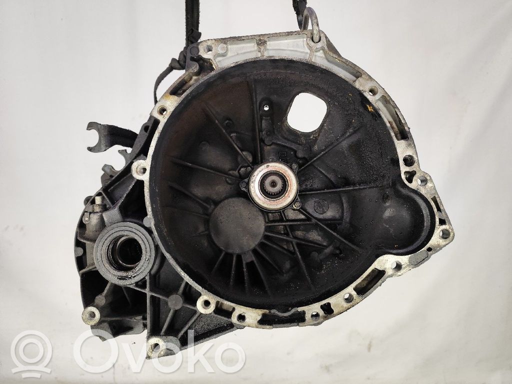 5 Gang Schaltgetriebe   1S4R7002MB