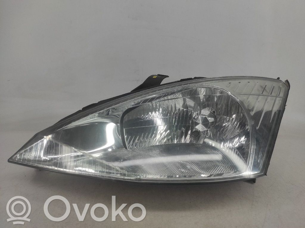 Ford Focus Scheinwerfer 