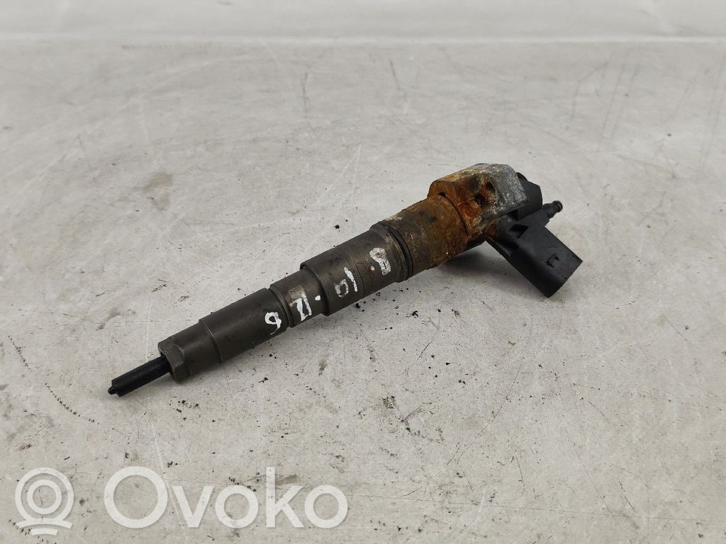 Wtryskiwacz paliwa   AB5TDBF,045115048