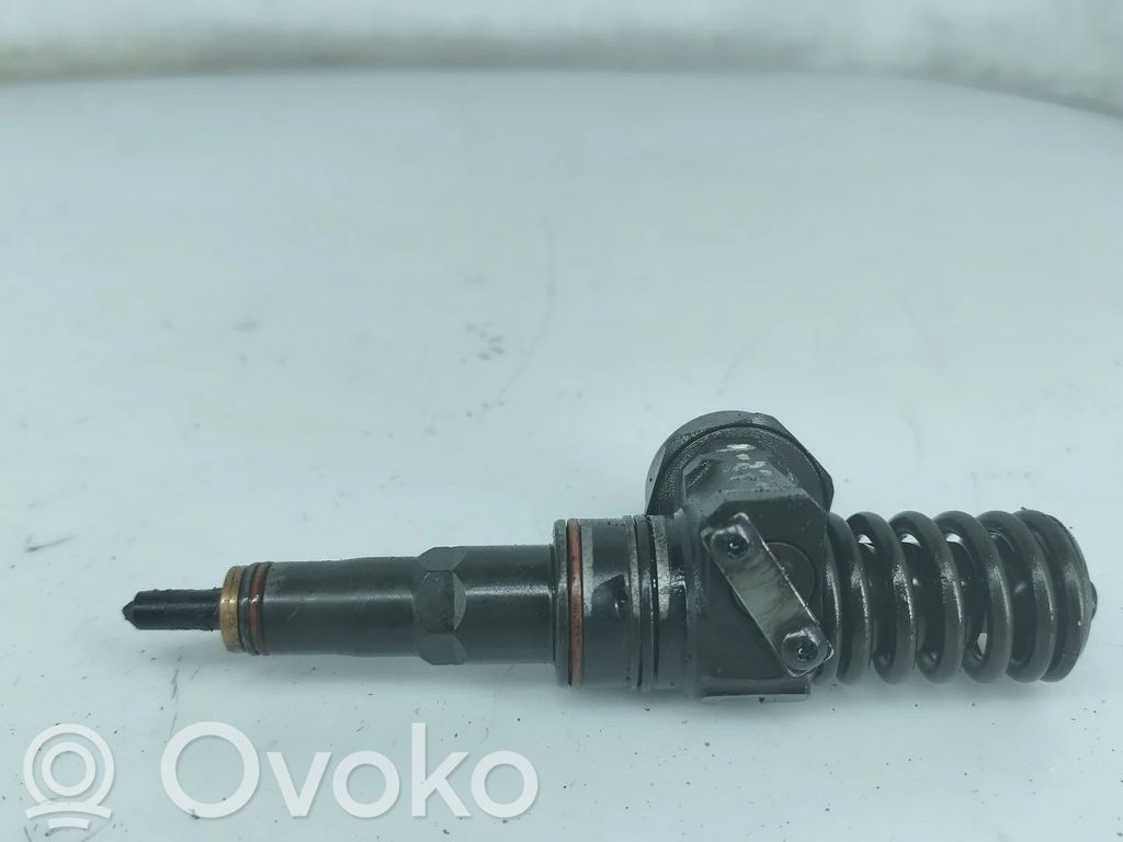 Seat Alhambra (Mk1) Injecteur de carburant 