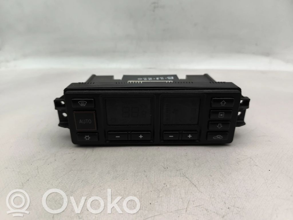 Panel klimatyzacji   5HB00760800,8L0820043B