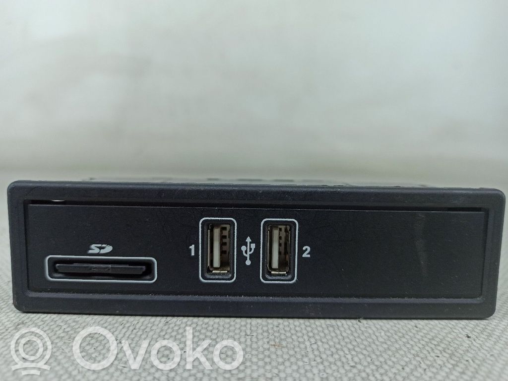 Unidad de control/módulo del motor   A2058200526