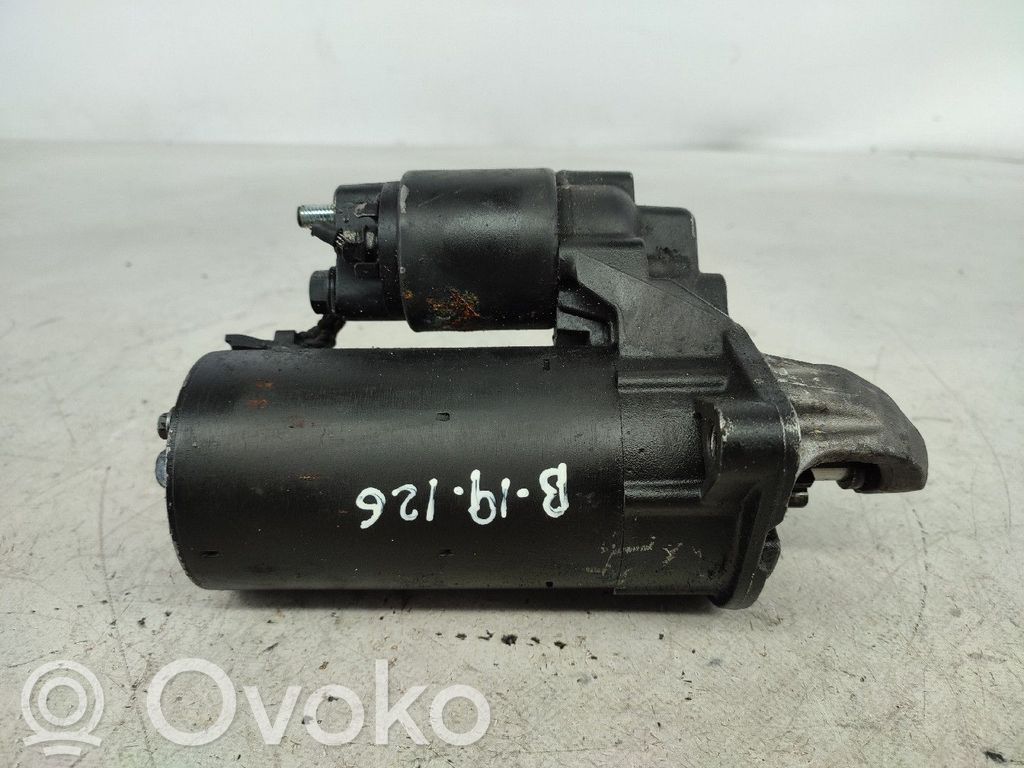 Rozrusznik   389953,657509