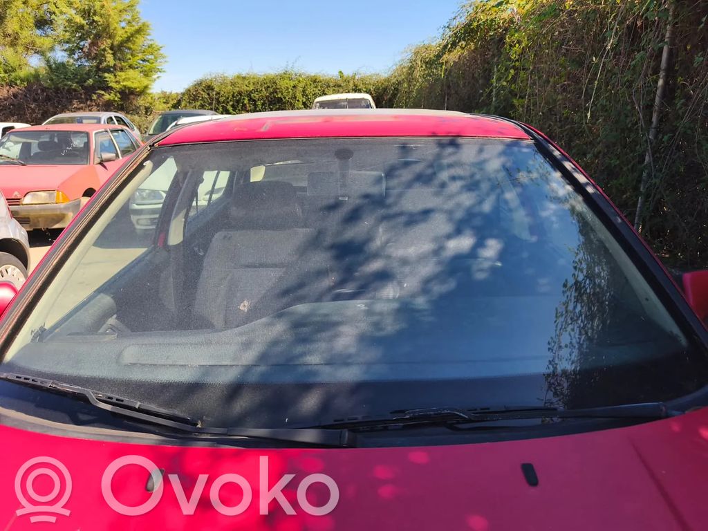 Volkswagen Vento Tuulilasi/etulasi/ikkuna