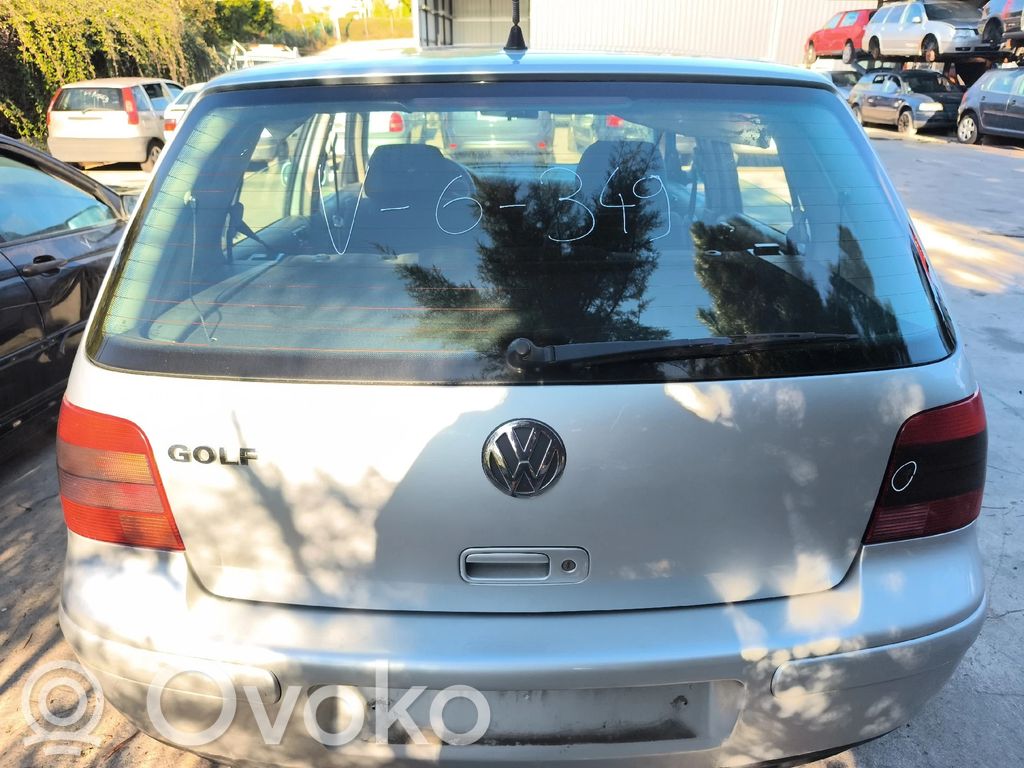 Volkswagen Golf IV Puerta del maletero/compartimento de carga 