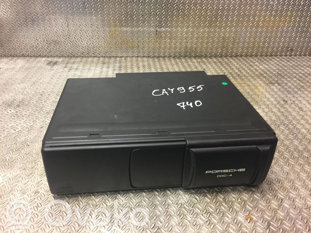 Porsche Cayenne (9PA) CD/DVD mainītājs 