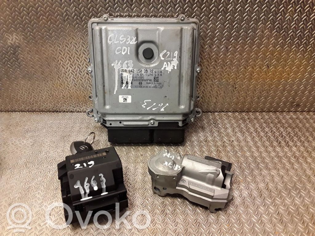 Mercedes-Benz CLS C219 Komputer / Sterownik ECU i komplet kluczy 