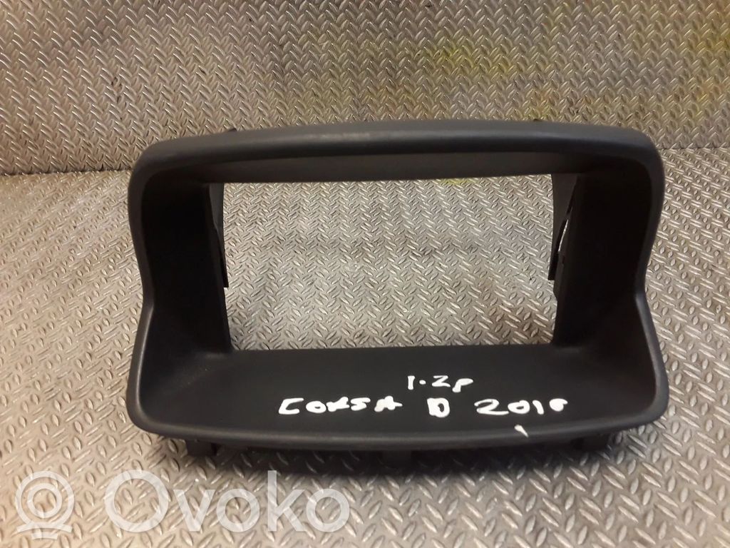 Opel Corsa D Alte piese de exterior 