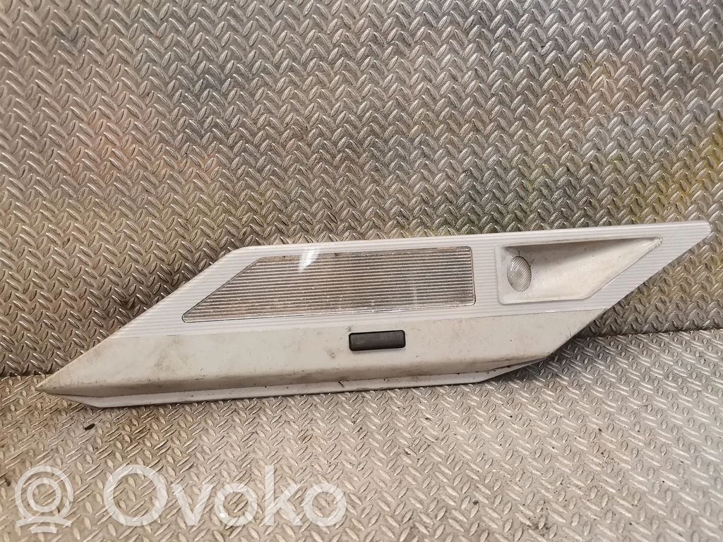 BMW 7 E38 Światło fotela przedniego 