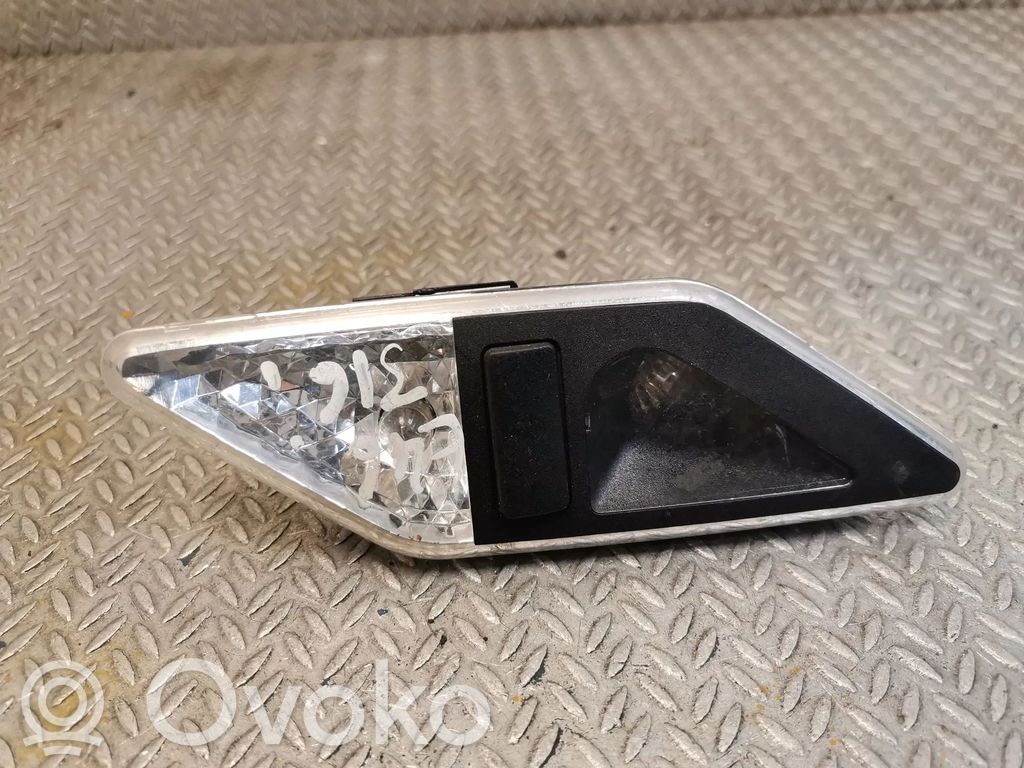 BMW 3 E46 Front seat light 
