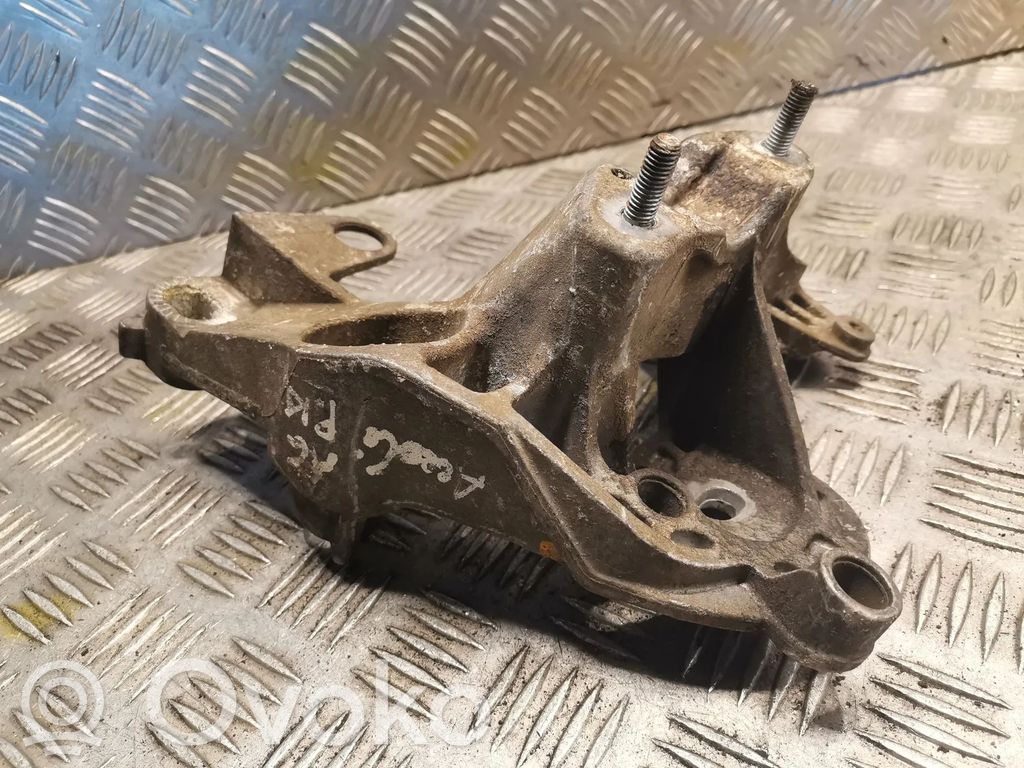 Audi A6 S6 C6 4F Suport motor 