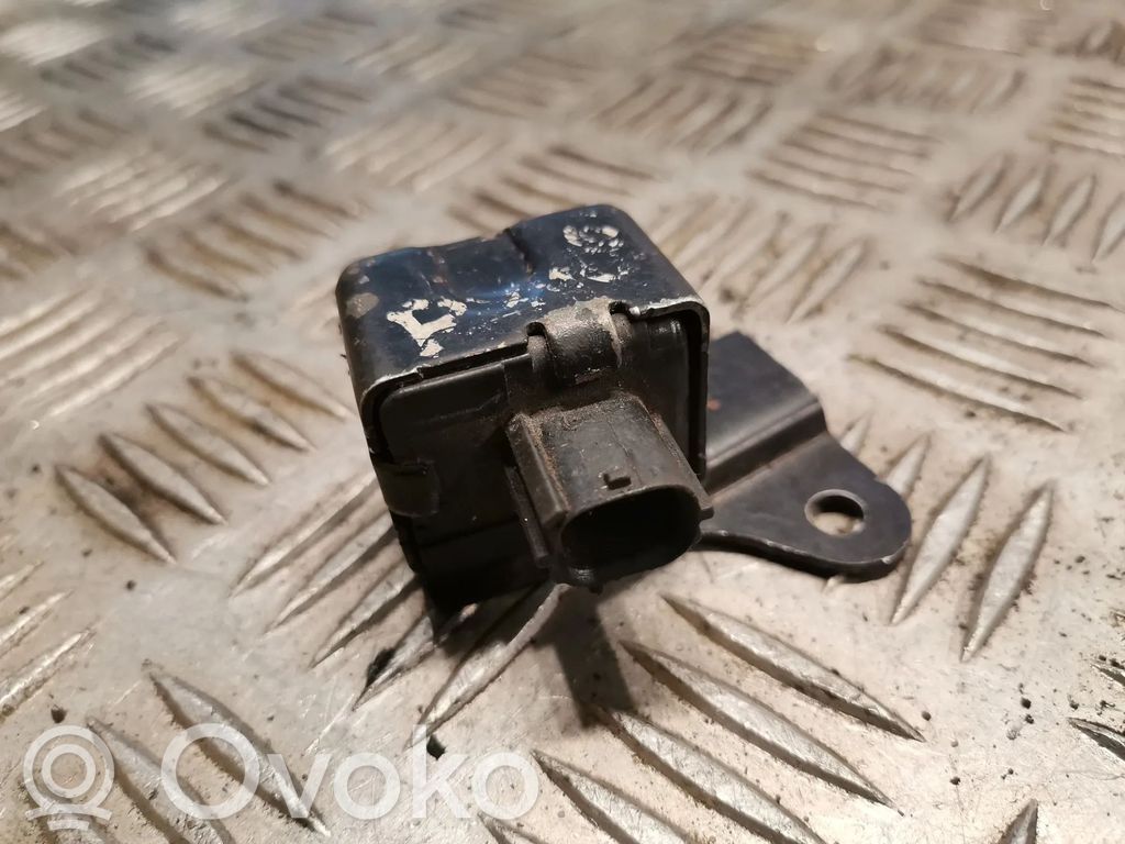 Lexus RX 330 - 350 - 400H Airbag deployment crash/impact sensor 