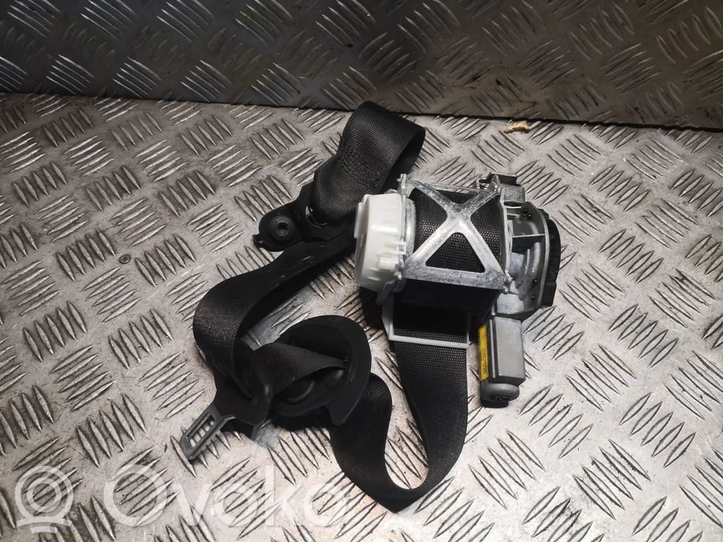 Mercedes-Benz C W204 Cinturón delantero 